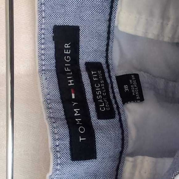 Tommy Hilfiger Classic Fit Pale Blue Anchor Print Shorts Size 38 - Picture 2 of 7